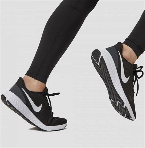 hardloopschoenen nike dames zwart|nike sneakers dames.